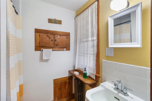 $58,000 | 4669 Vermont Rte 100, Londonderry, VT 05148