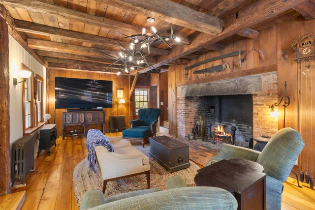 $58,000 | 4669 Vermont Rte 100, Londonderry, VT 05148