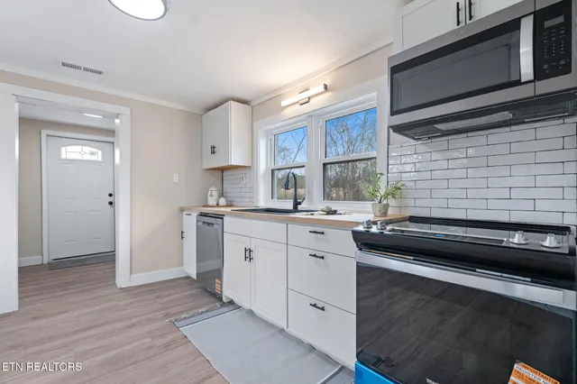 $469,900 | 6617 Washington Pike, Knoxville, TN 37918