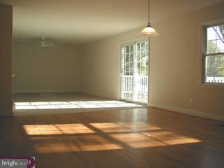 127 Tyson Road Newtown Square, PA 19073 - Photo 4 of 6