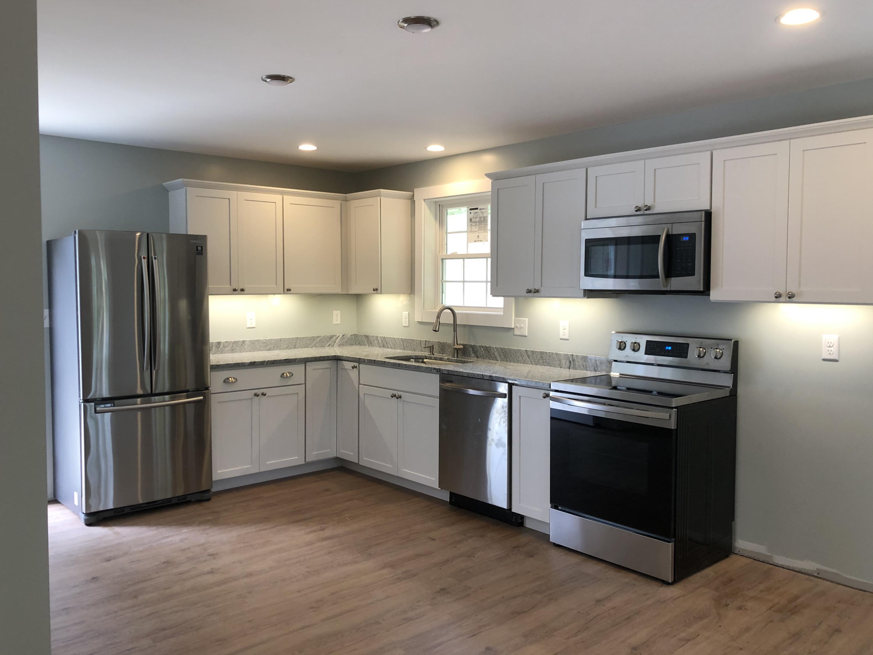 42 Rousseau Road Windham, ME 04062 - Photo 3 of 19 Rousseau Kitchen
