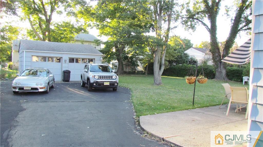 51 Fairfield Road East Brunswick, NJ 08816 - Photo 3 of 19 Gallery Image 3