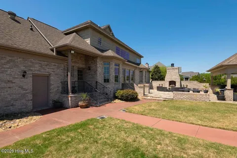 $1,239,000 | 1223 Autumn Lakes Drive, Grimesland, NC 27837