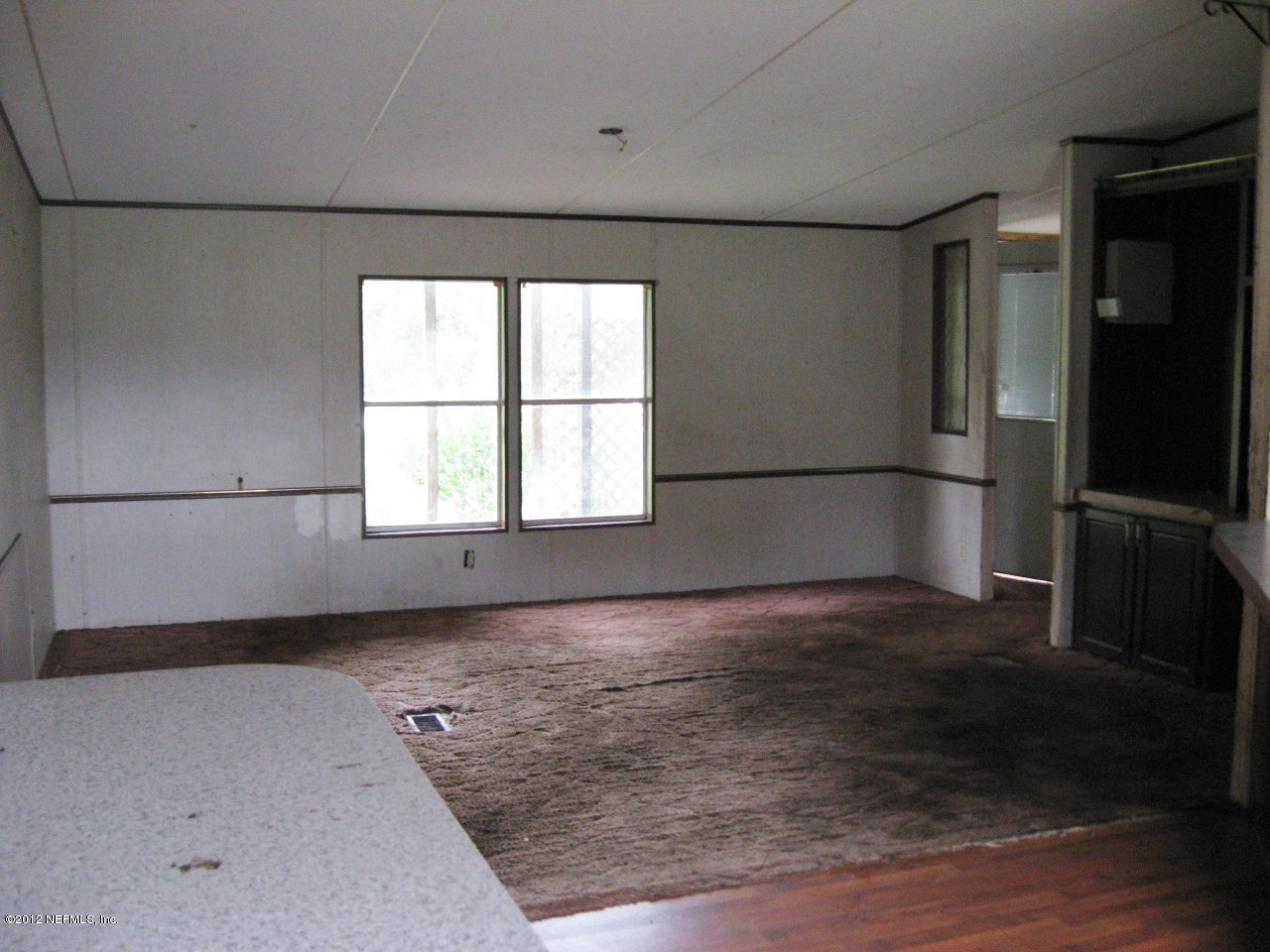 100 Yearling Road Interlachen, FL 32148 - Photo 4 of 20 Living Room