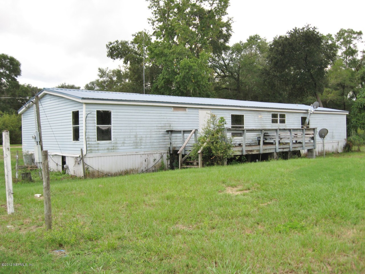 100 Yearling Road Interlachen, FL 32148 - Photo 6 of 20 Rear