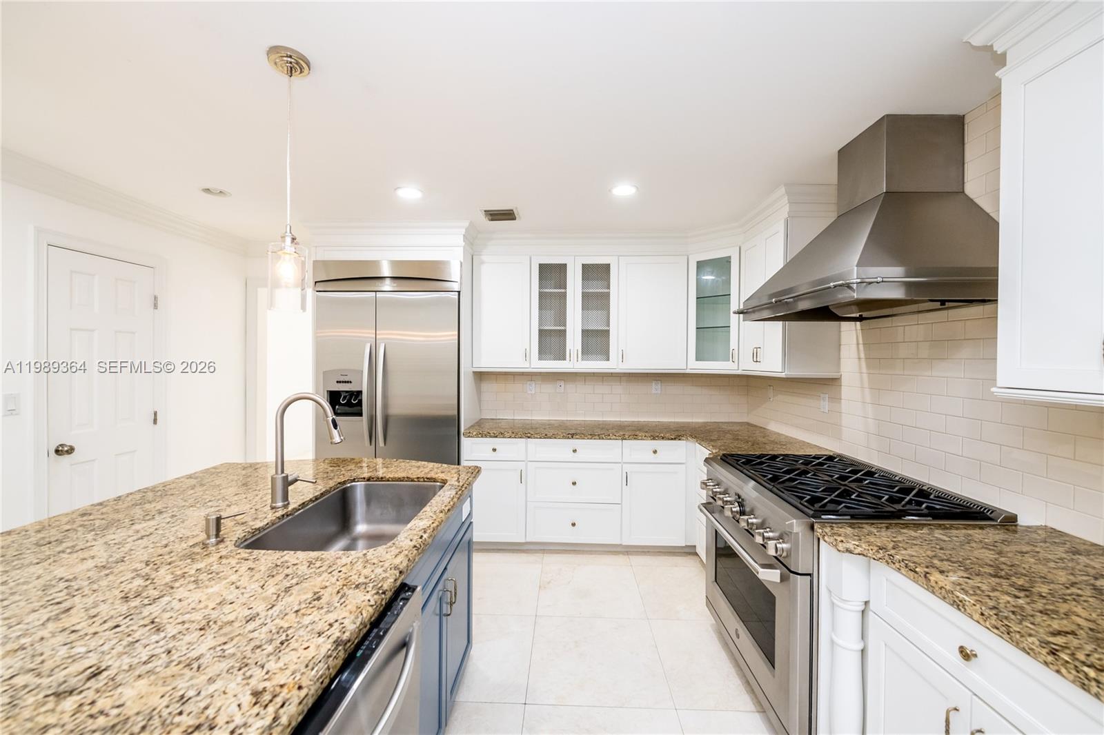 4160 Bay Point Road Miami, FL 33137 - Photo 16 of 60 Gallery Image 16
