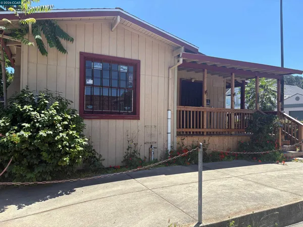 $500,000 | 516 Ward Street, Martinez, CA 94553