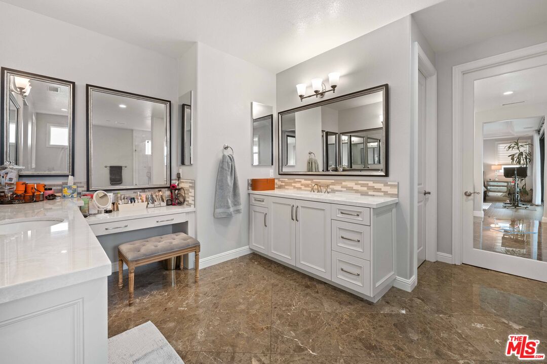 11925 North Ricasoli Way Porter Ranch, CA 91326 - Photo 25 of 57