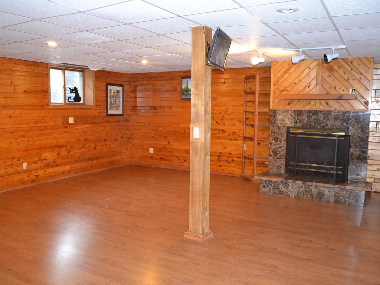 3304 Cth C Rhinelander, WI 54501 - Photo 4 of 28 Gallery Image 4