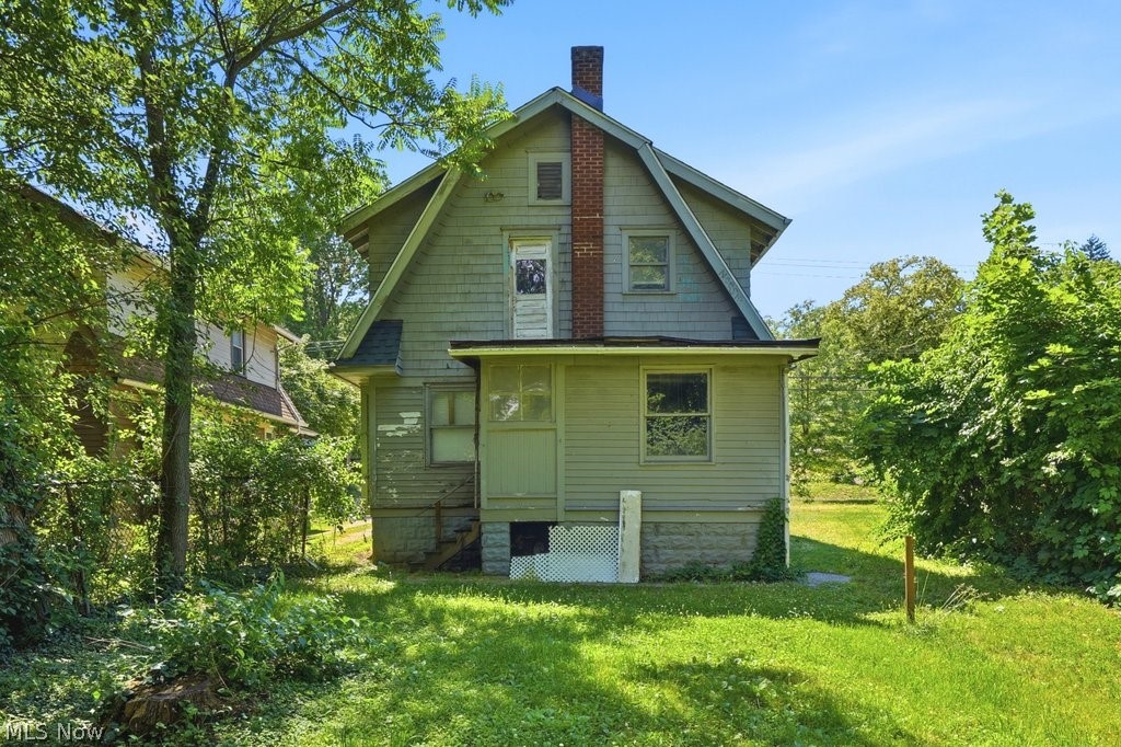 1313 Manchester Road Akron, OH 44307 - Photo 18 of 28