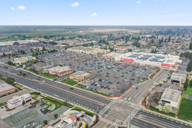 $670,000 | 2335 Orchis Drive, Lodi, CA 95242