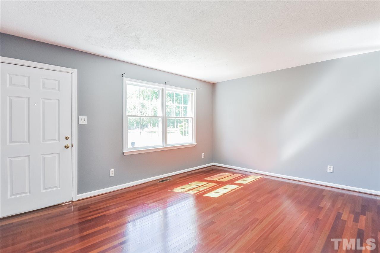 9041 Ransdell Road Raleigh, NC 27603 - Photo 3 of 25