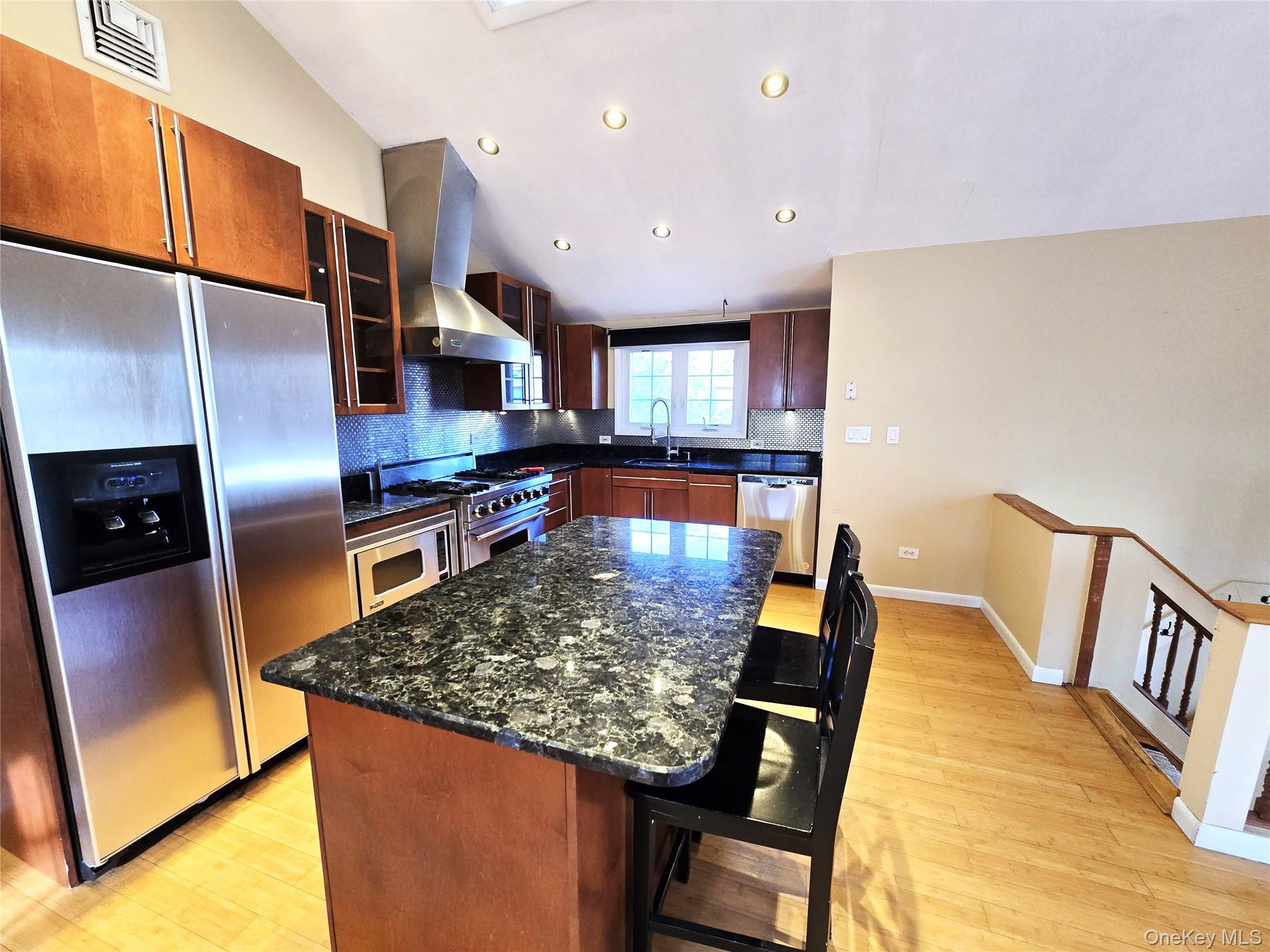 2364 Beverly Road, Unit 2 Wantagh, NY 11793 - Photo 2 of 28 Gallery Image 2