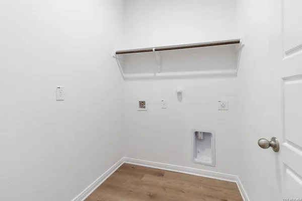 $1,700 | 5107 Cindy Brook, Unit 2, San Antonio, TX 78253