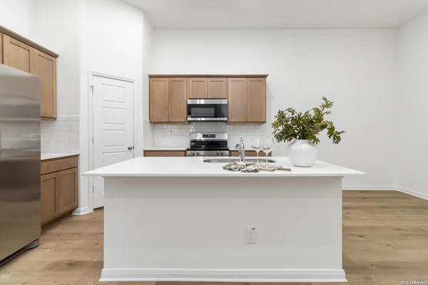 $1,700 | 5107 Cindy Brook, Unit 2, San Antonio, TX 78253