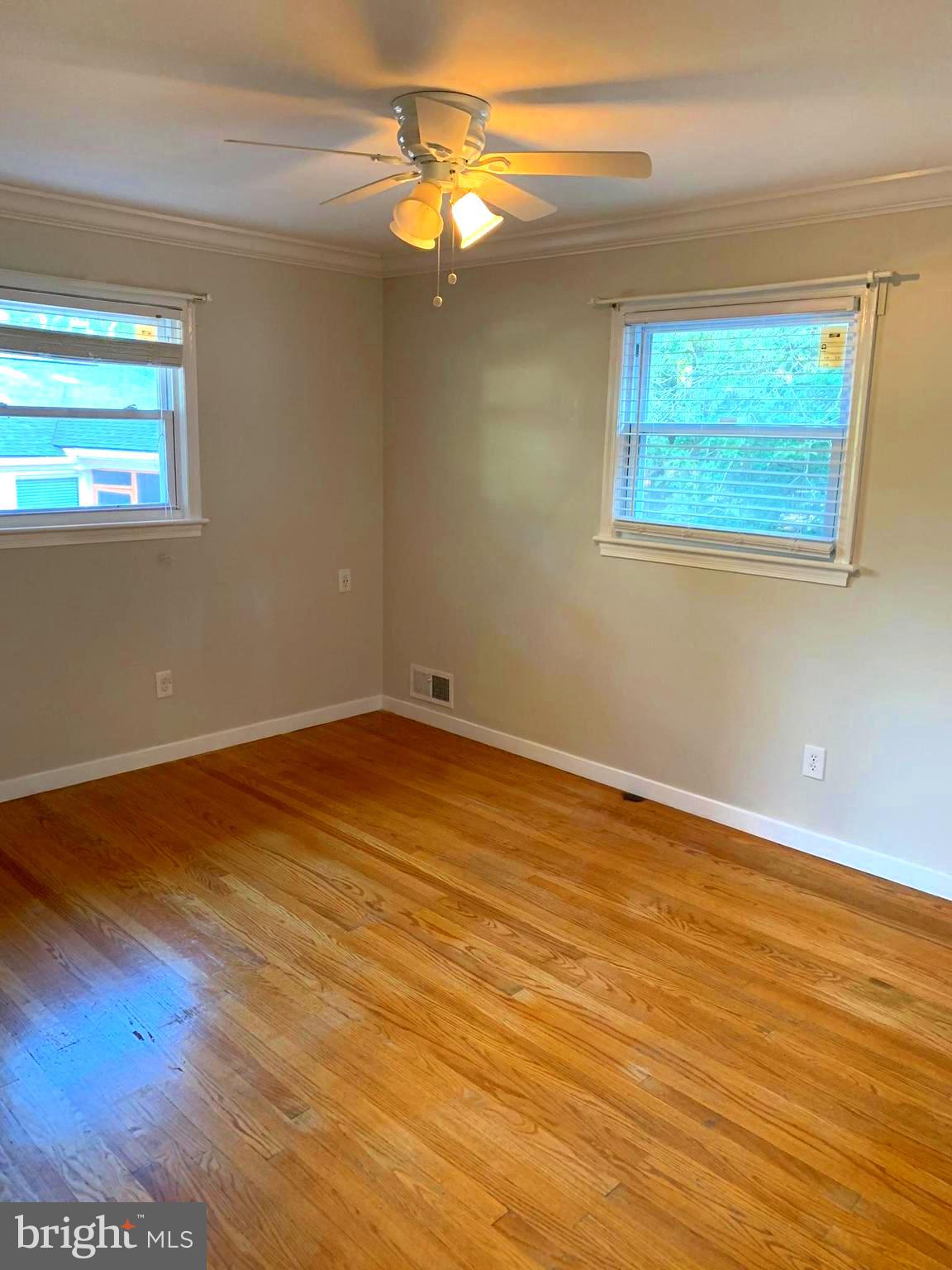 1812 Blueridge Avenue Silver Spring, MD 20902 - Photo 3 of 14 Master Bedroom