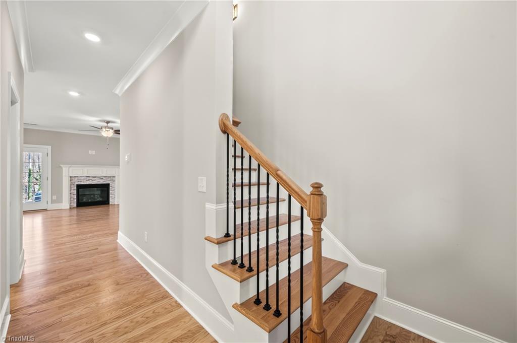 553 Alpine Road Winston-Salem, NC 27104 - Photo 5 of 46