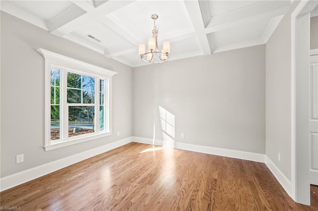 553 Alpine Road Winston-Salem, NC 27104 - Photo 6 of 46