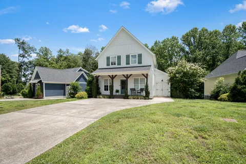 $499,900 | 185 Evans Drive, Tullahoma, TN 37388