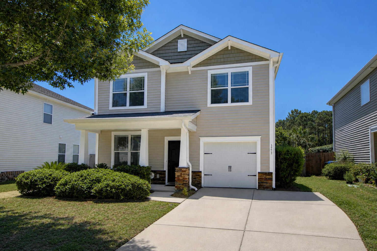 3573 Locklear - Front
