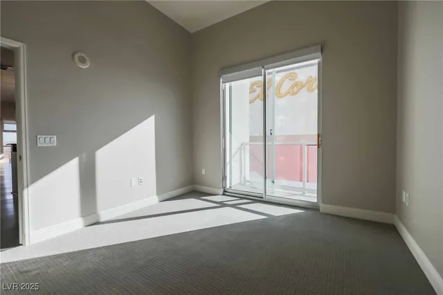 $2,850 | 150 South Las Vegas Boulevard, Unit 1217, Las Vegas, NV 89101