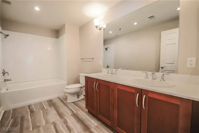 $2,850 | 150 South Las Vegas Boulevard, Unit 1217, Las Vegas, NV 89101