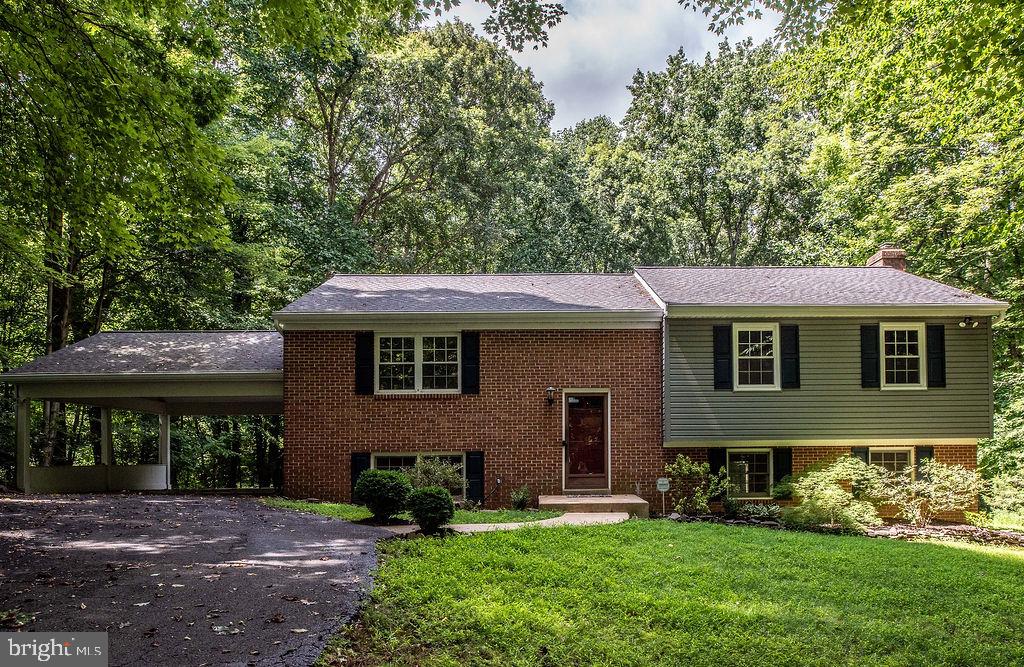 Welcome to 12310 Running Deer Rd