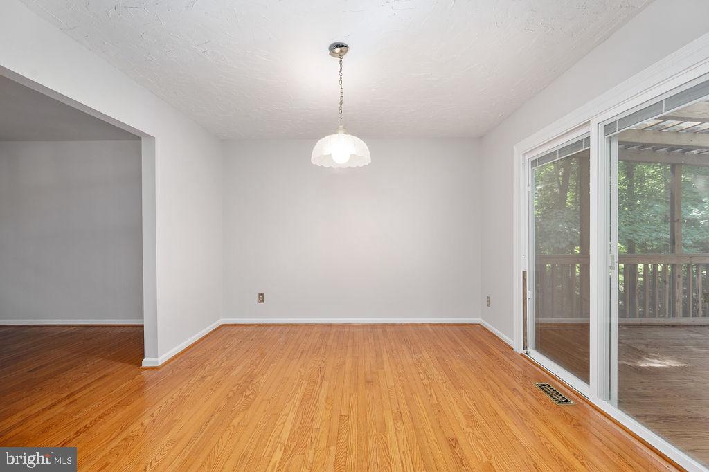 12310 Running Deer Road Manassas, VA 20112 - Photo 20 of 55 Gallery Image 20