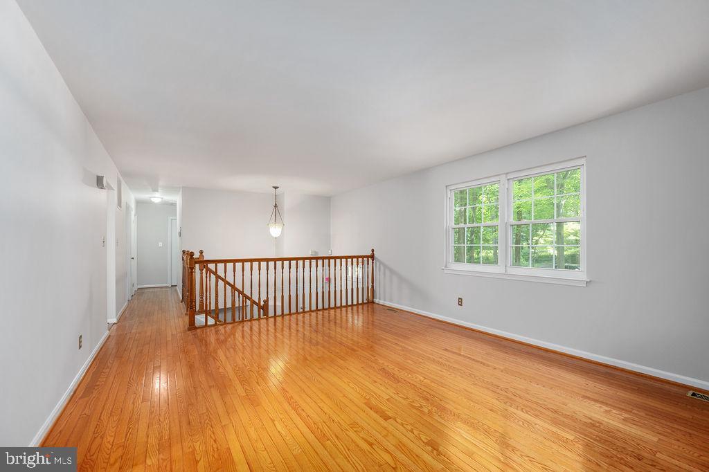 12310 Running Deer Road Manassas, VA 20112 - Photo 27 of 55 Gallery Image 27