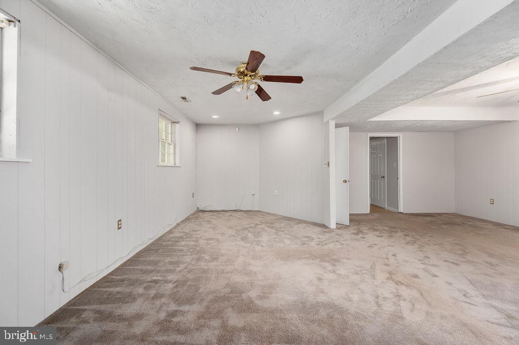 12310 Running Deer Road Manassas, VA 20112 - Photo 44 of 55 Gallery Image 44