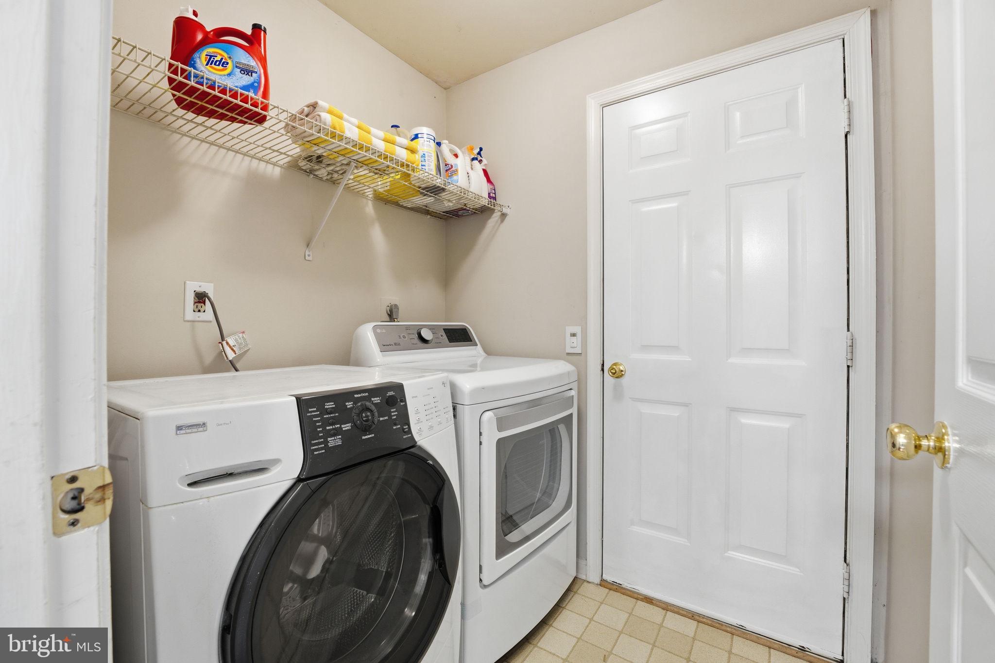 7010 Green Spring Lane Alexandria, VA 22306 - Photo 17 of 34