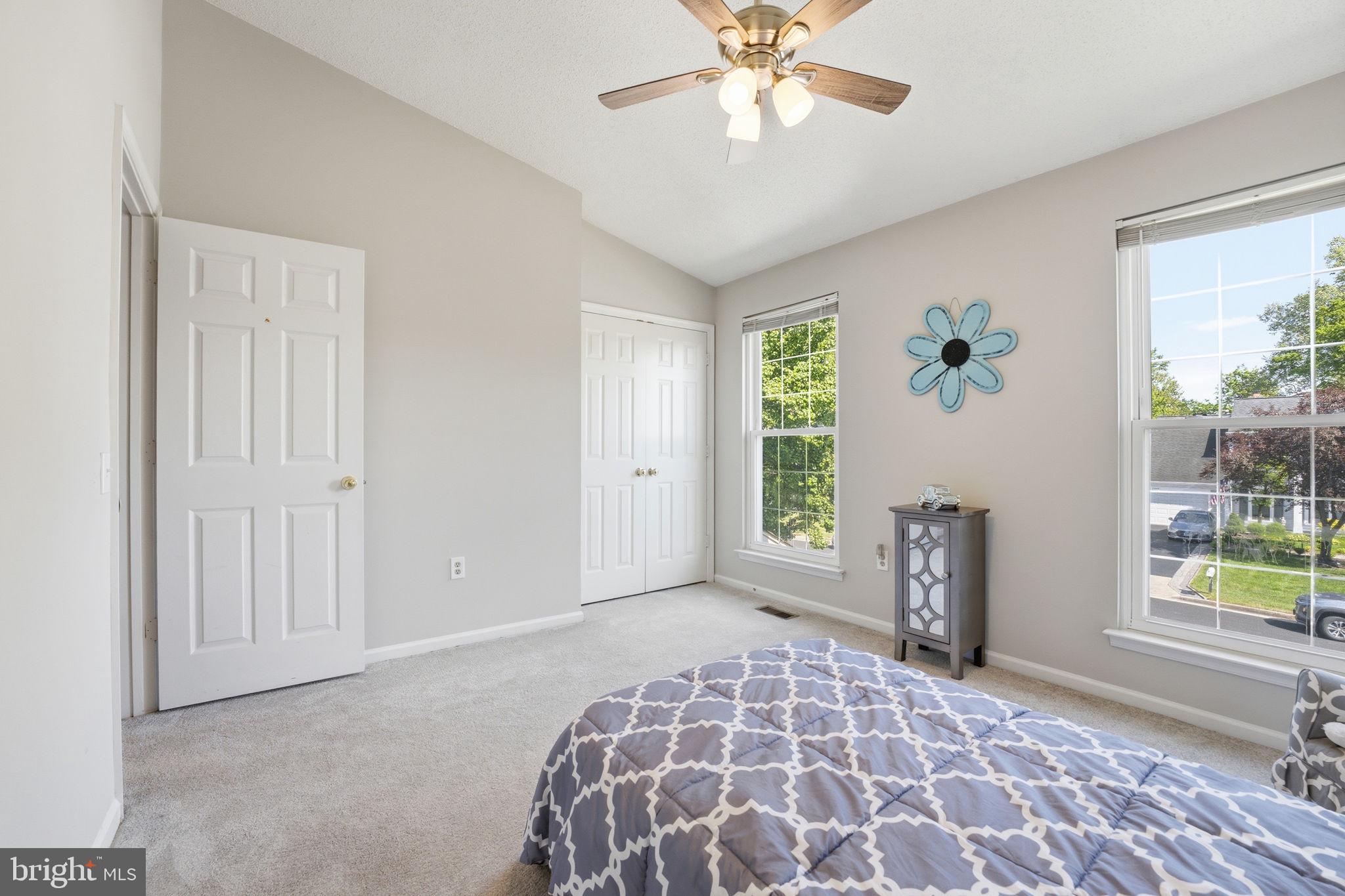 7010 Green Spring Lane Alexandria, VA 22306 - Photo 27 of 34