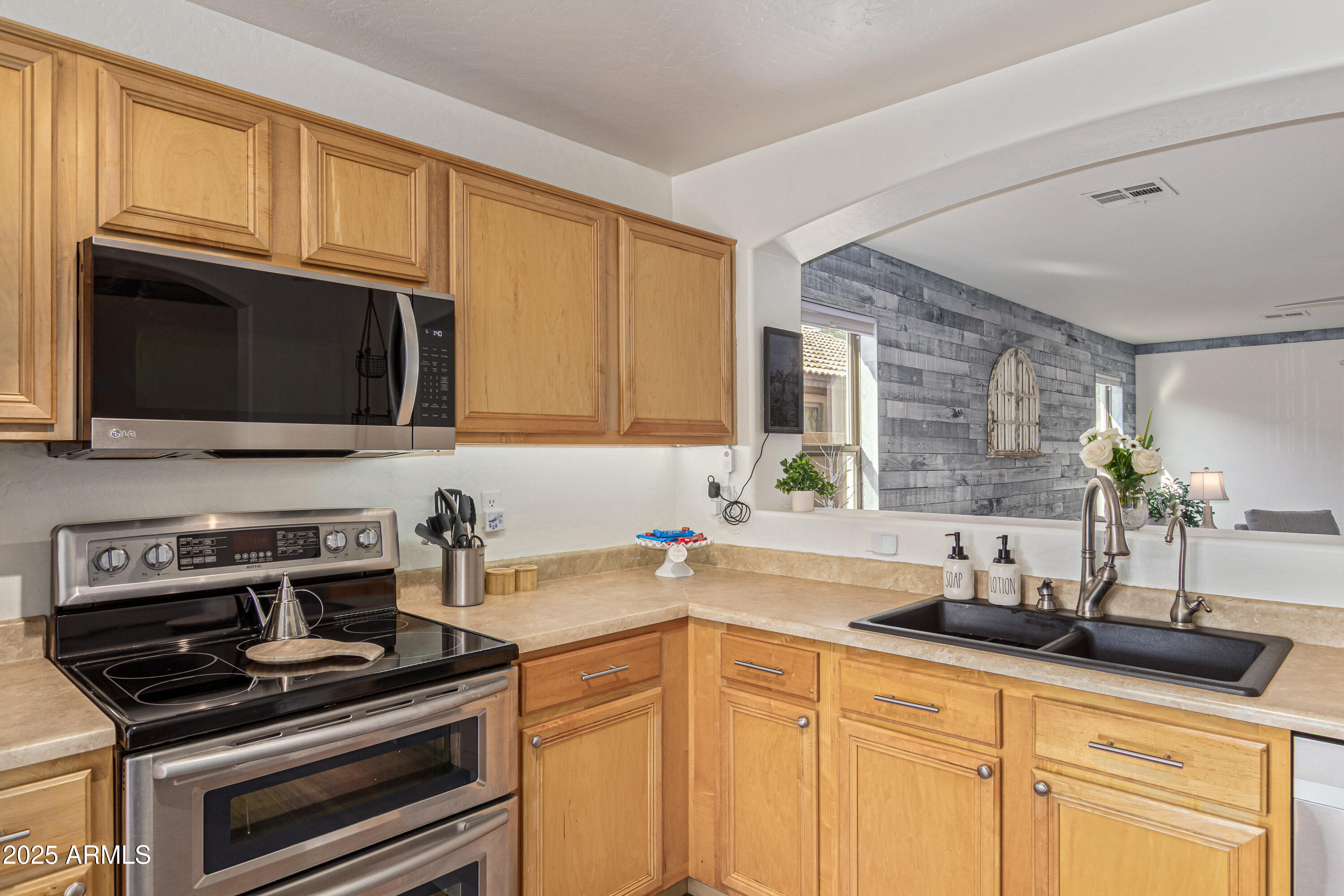 3756 East Timberline Road Gilbert, AZ 85297 - Photo 9 of 28 69315f_15-Timberline