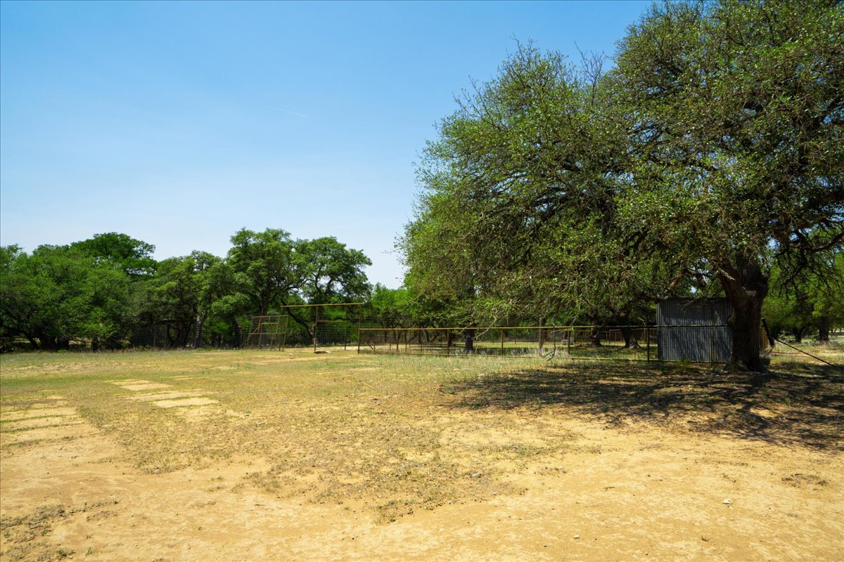 7890 Highway 290 Dripping Springs, TX 78620 - Photo 27 of 33