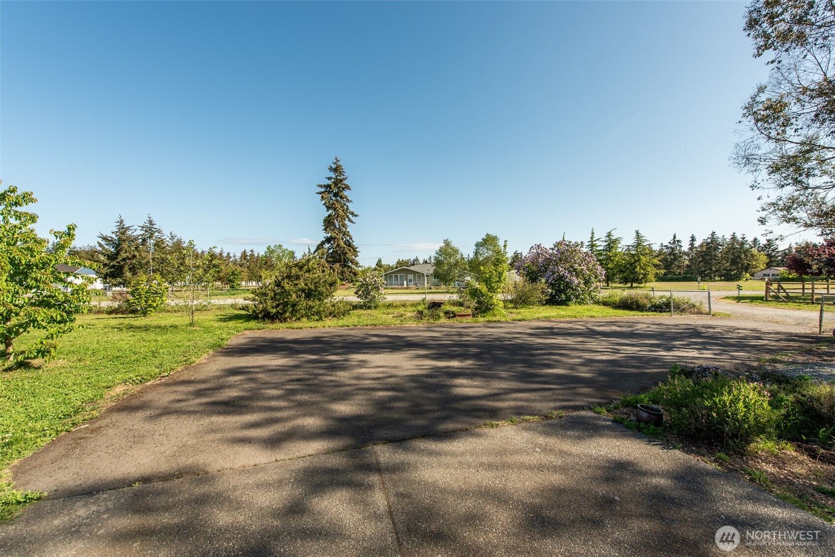 241 Griffith Farm Road Sequim, WA 98382 - Photo 7 of 35