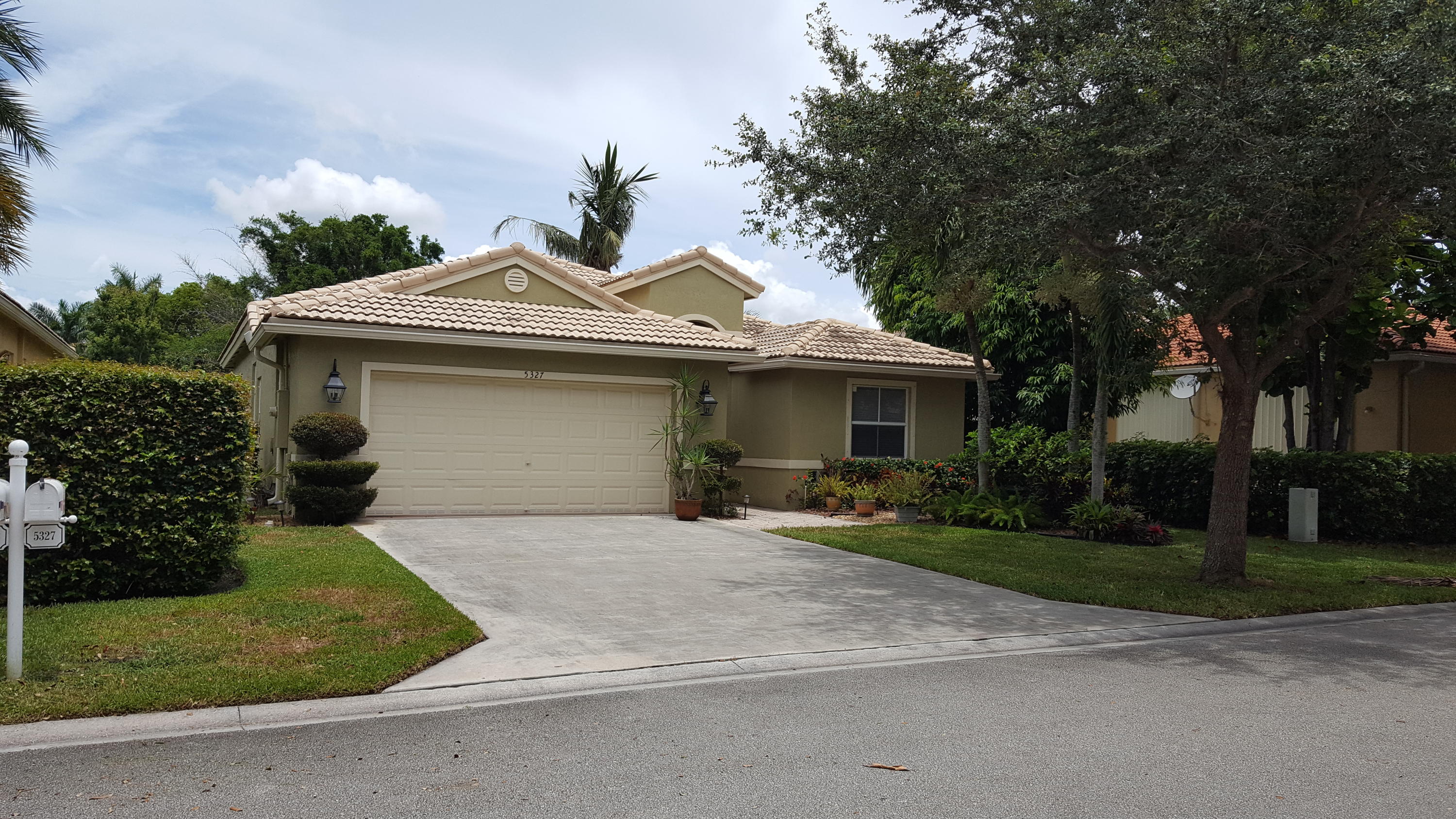 5327 Northwest 48th Street Coconut Creek, FL 33073 - Photo 11 of 11 5327 photo 6