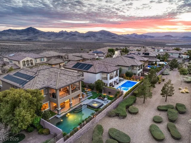 $1,319,900 | 2408 Luberon Drive, Henderson, NV 89044