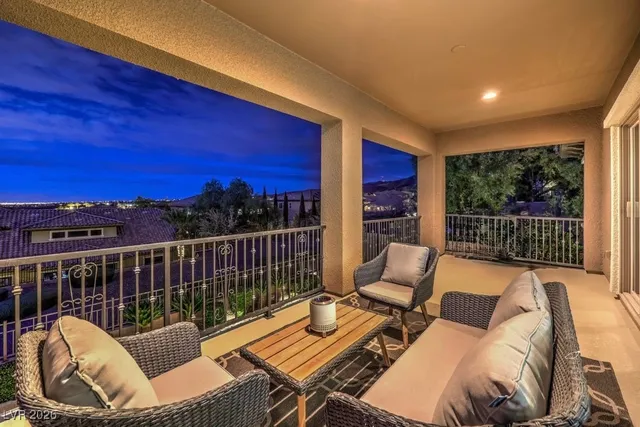 $1,319,900 | 2408 Luberon Drive, Henderson, NV 89044