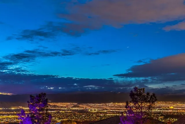 $1,319,900 | 2408 Luberon Drive, Henderson, NV 89044