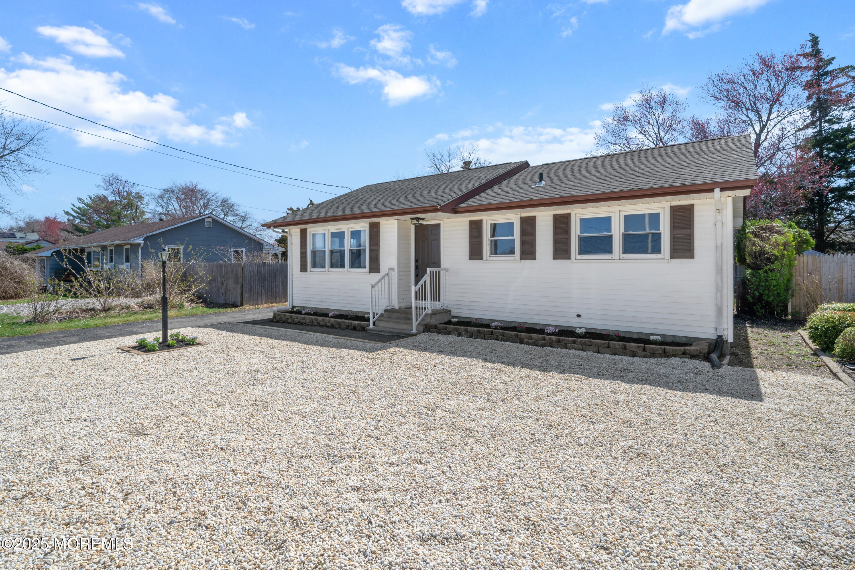 315 Seabright Road Forked River, NJ 08731 - Photo 3 of 21 SEV01642