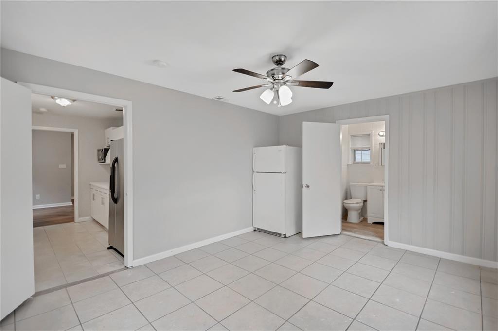 1877 Sumter Street Northwest Atlanta, GA 30318 - Photo 11 of 23