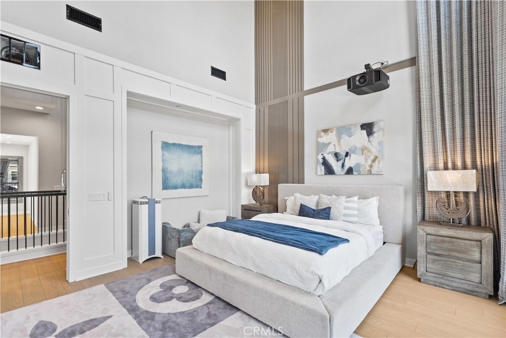 598 Alder Way Montebello, CA 90640 - Photo 22 of 56 a bedroom with a bed and a window