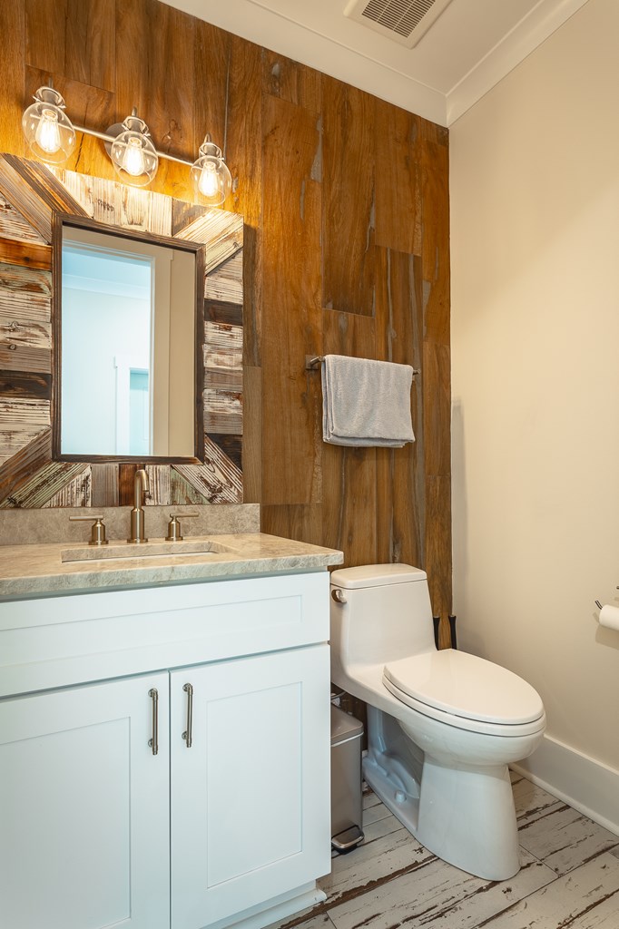 708 East Pine Avenue St. George Island, FL 32328 - Photo 14 of 78
