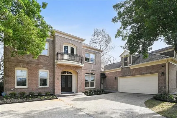 $674,700 | 48 English Turn Drive, New Orleans, LA 70131