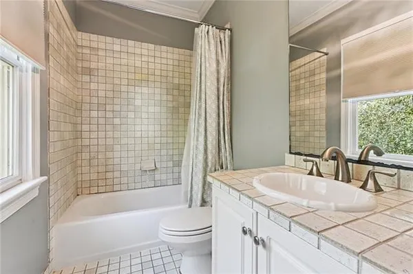 $674,700 | 48 English Turn Drive, New Orleans, LA 70131