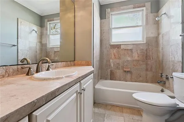 $674,700 | 48 English Turn Drive, New Orleans, LA 70131