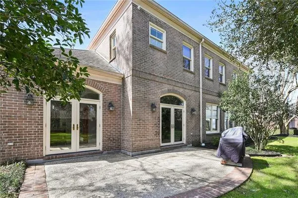 $674,700 | 48 English Turn Drive, New Orleans, LA 70131
