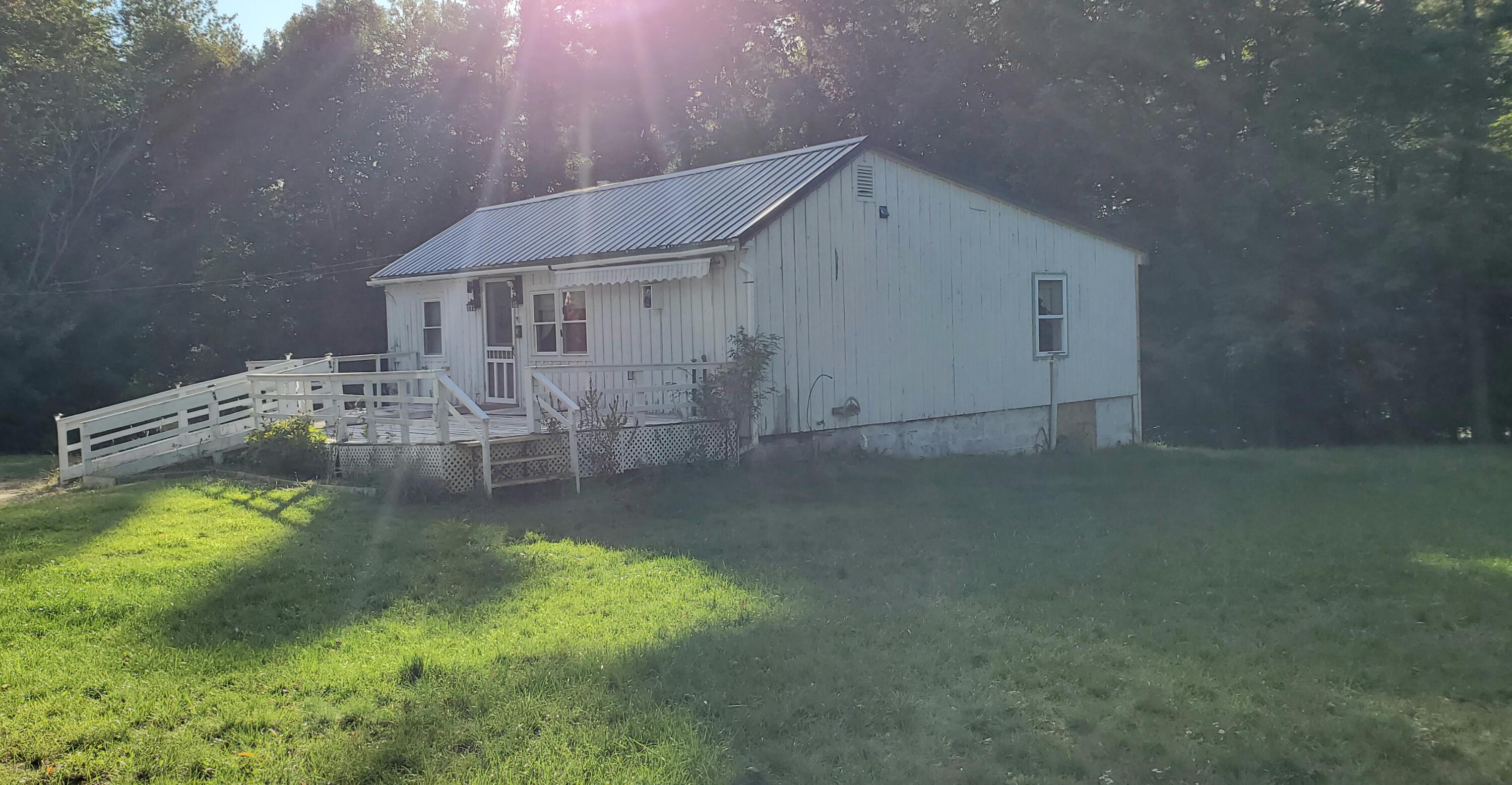 374 Common Road Dixfield, ME 04224 - Photo 2 of 25 374 Common ext2