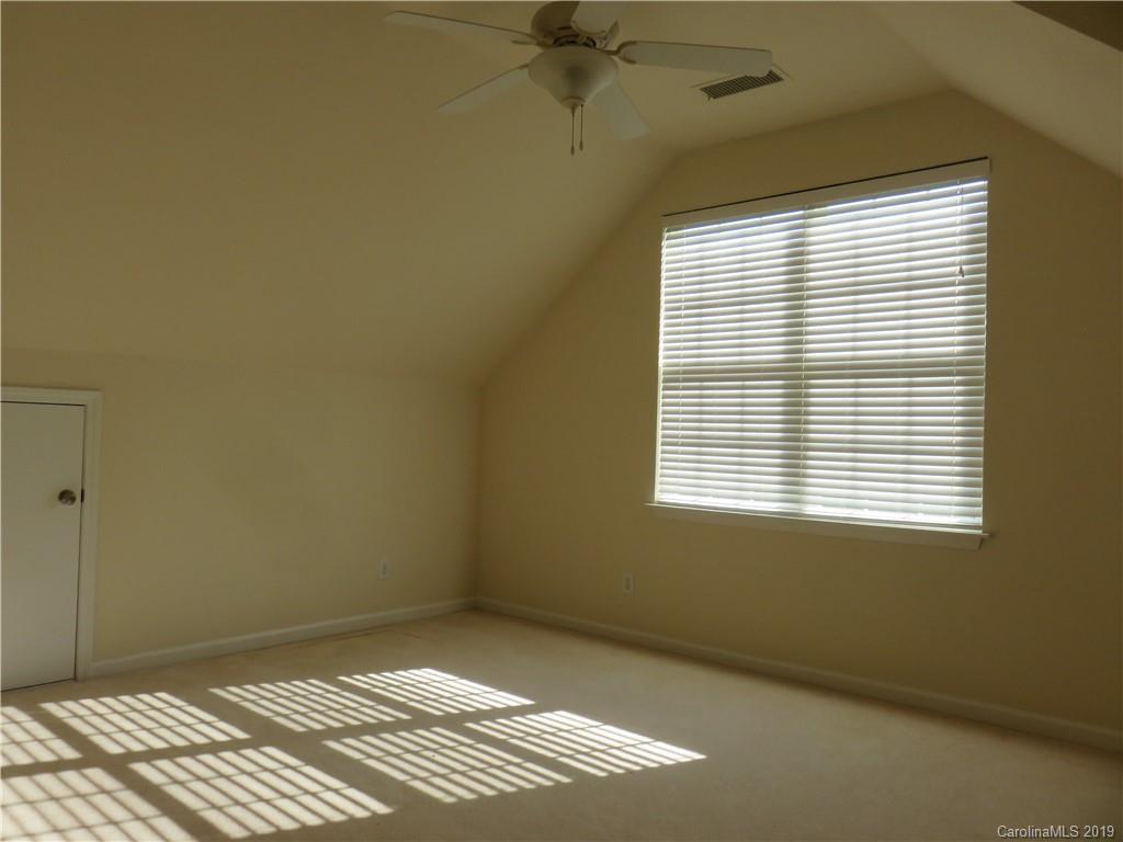 6524 Elfreda Road Charlotte, NC 28270 - Photo 14 of 16 Gallery Image 14