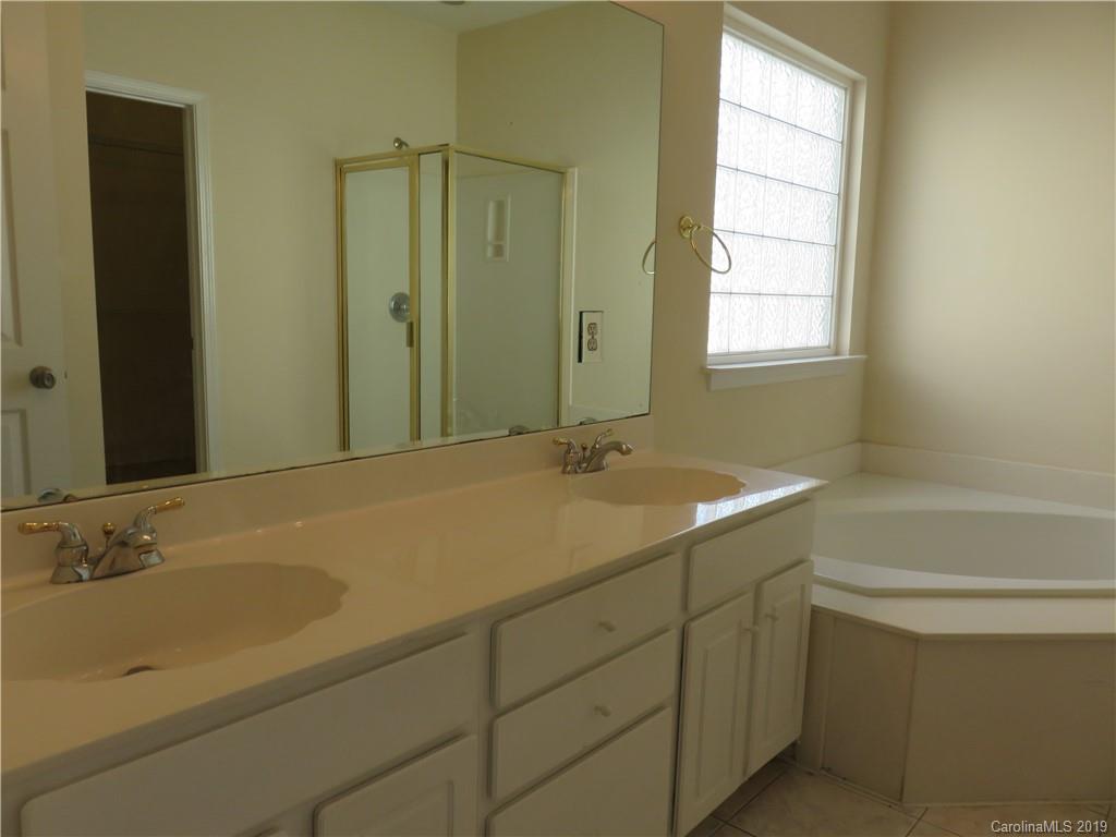 6524 Elfreda Road Charlotte, NC 28270 - Photo 9 of 16 Gallery Image 9